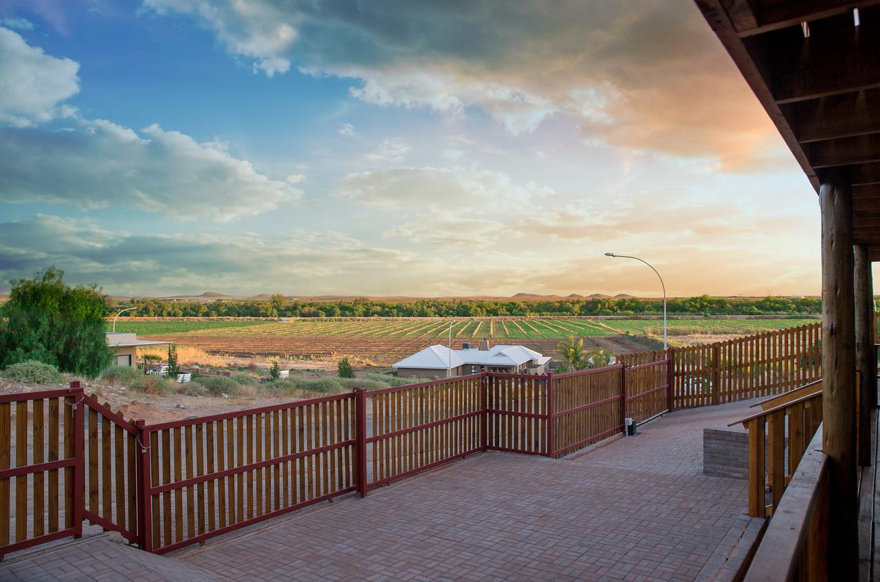 Kalahari Lion'S Rest Villa อัพพิงตัน ภายนอก รูปภาพ